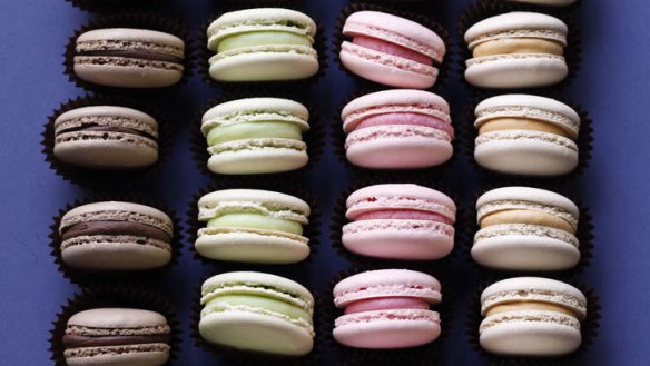 Adaptable: Macarons made using the Italian method.