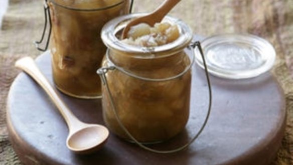 Pear chutney