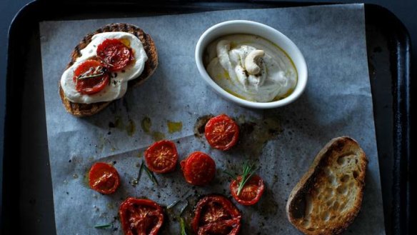 Knockout alternative: Cashew cream can be used as a dip or spread.