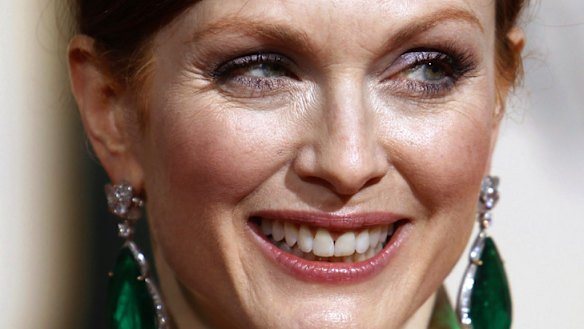 julianne moore plastic surgery Image 8