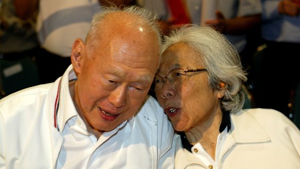 Singapore's then Minister Mentor Lee Kuan Yew with his wife Kwa Geok Choo in 2006.