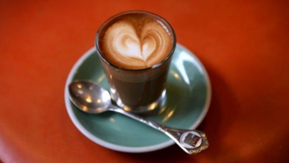 Piccolo Latte vs Latte: Unveiling Key Differences