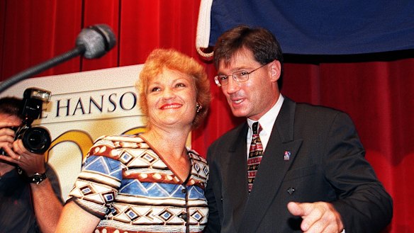 Pauline Hanson and David Oldfield on the campaign trail in 1999.