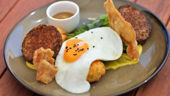 Crusted white pudding with sweet corn fritters.