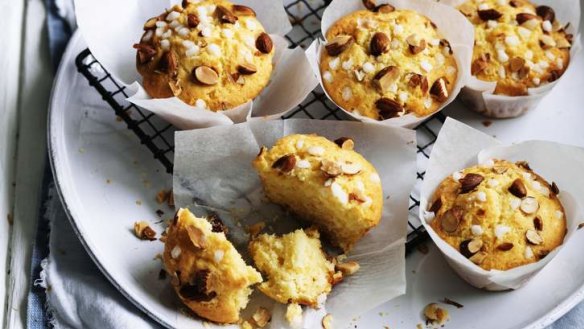 Picnic-friendly Finnish cupcakes.