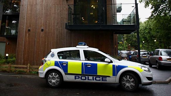 Found dead .... police investigate at Sean Hoare's home.