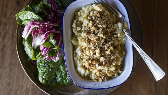 Creamy goodness: cauliflower macaroni and cheese.