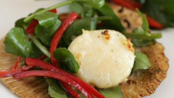 Grilled scallops with watercress salad