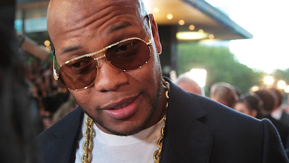 Flo Rida served through Facebook