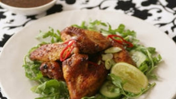 Sticky KL chicken with dipping sauce