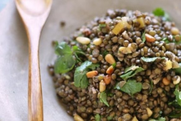 Lentil salad with coriander and preserved lemon