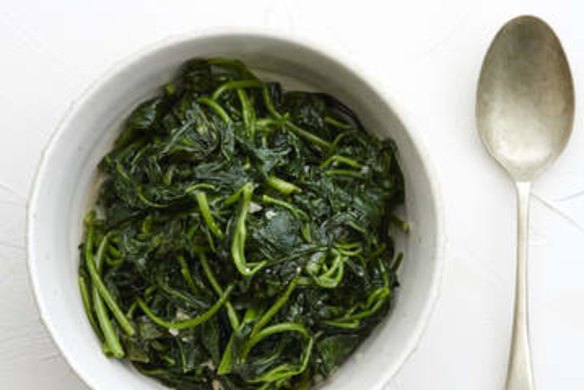 Stir-fried water spinach with preserved beancurd.