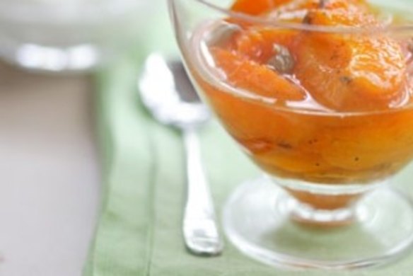 Apricots in syrup