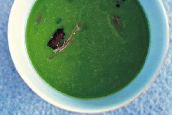 Pea and ham hock soup