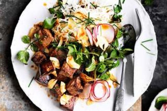 Warm steak salad