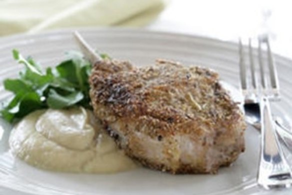 Pork chop with fennel seed crust, fennel and apple puree