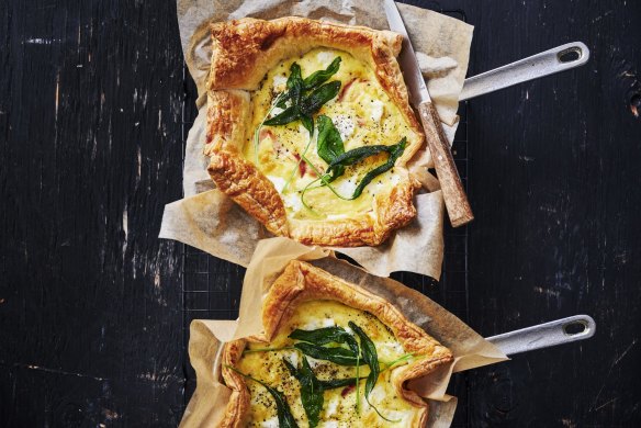 Six ingredient frying pan quiche.  