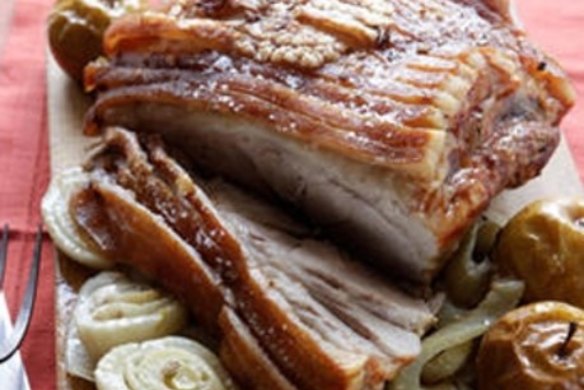 Slow-roast shoulder of pork with fennel and apples