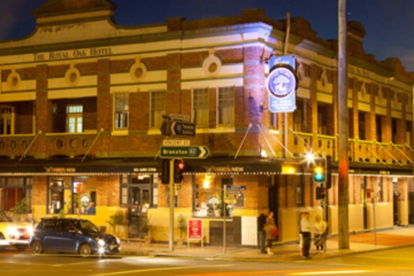 Royal Oak Hotel (Cessnock) Thumbnail