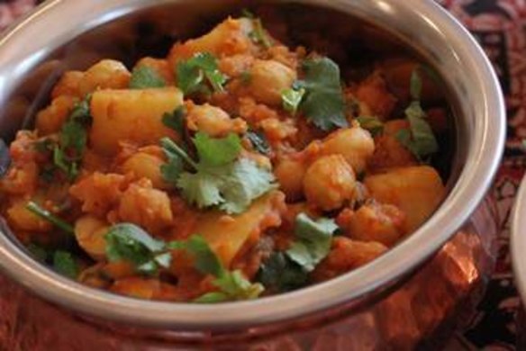 Aloo chole ?chickpea and potato curry.