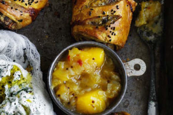 One-pot mango chutney.