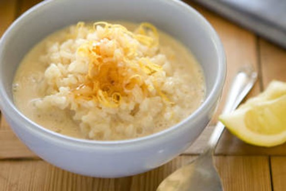 Rice pudding with honey and lemon.