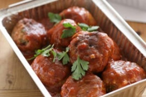 Mum's meatballs in barbecue sauce