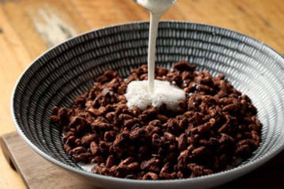 Corinthians' version of 'coco pops' with vanilla-bean milk.