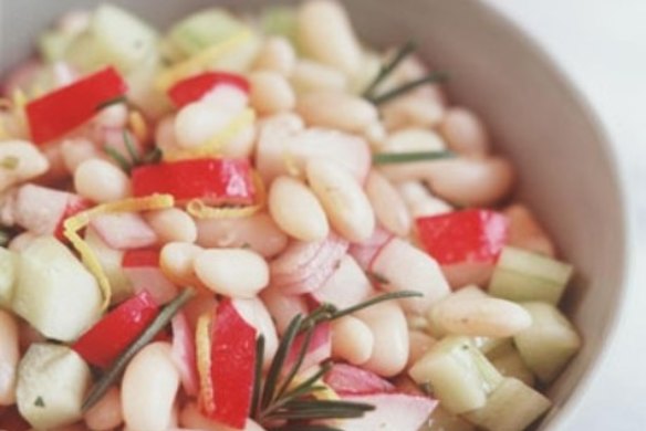 Tuscan white bean salad