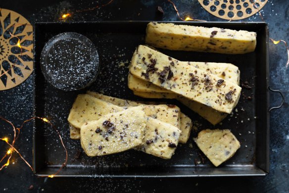 Dan Lepard's chocolate-chip macadamia shortbread.