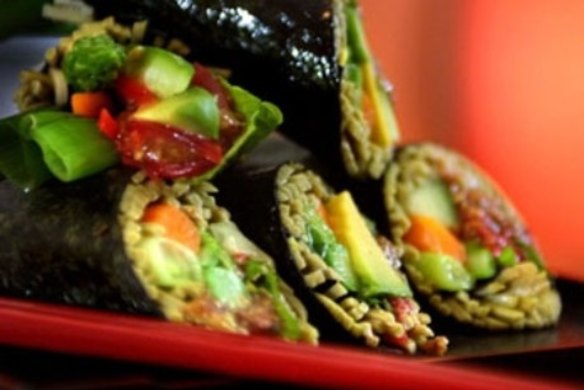 Soba noodle sushi rolls