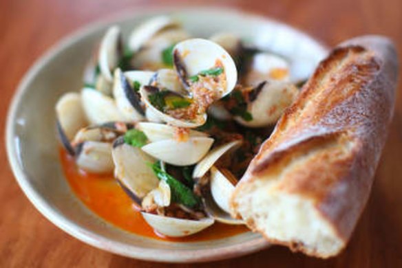 Clams, parsley, 'nduja and bread at London Fields.
