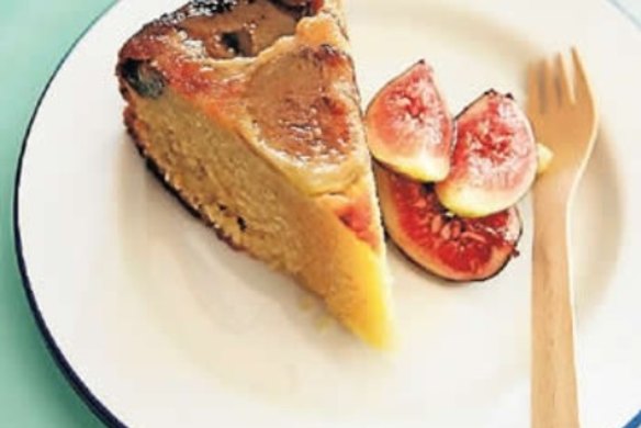 Fig and polenta cake