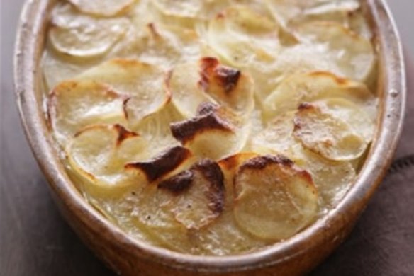 Classic potato gratin