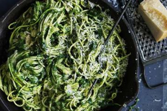 Spaghetti with zucchini and spinach.