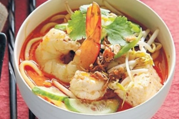 Spicy prawn laksa