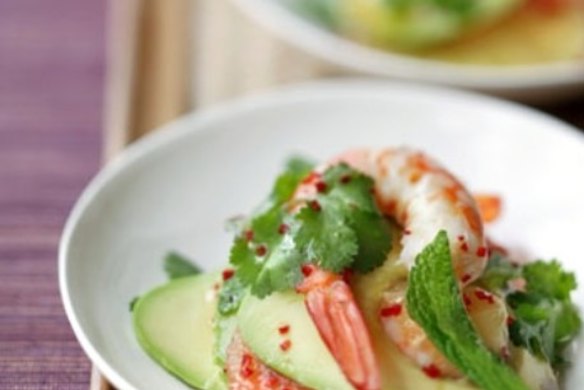 Prawn, avocado and grapefruit salad