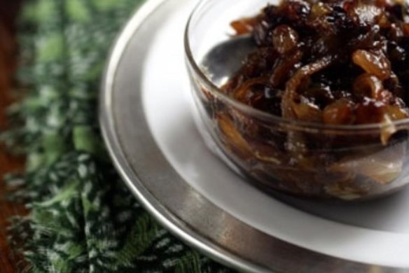 Onion and sultana marmalade