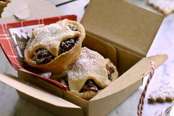 Fruit mince pies
 11th September 2012
 Photo: Steven Siewert
 Styling Berni Smithies