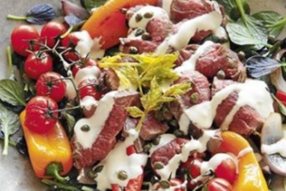 Warm beef, roasted tomatoes and sweet capsicums with horseradish cream