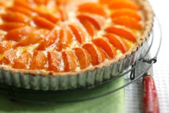 Apricot tart