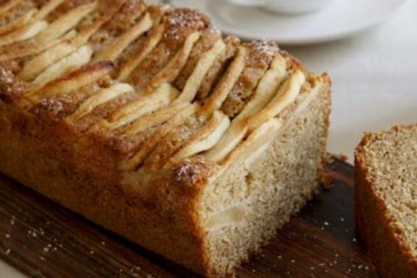 Apple, rye and ginger teacake