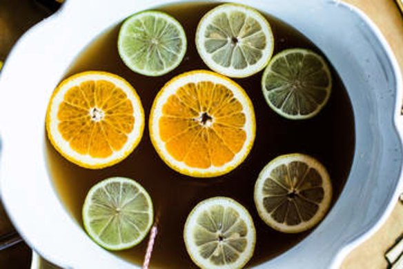 Colonial tea punch