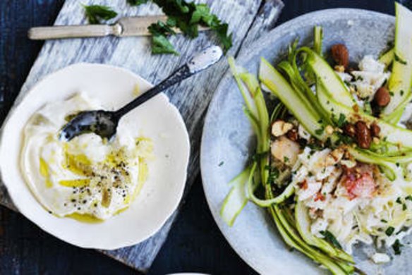 Salad of crab, raw asparagus and lemon with roast garlic creme