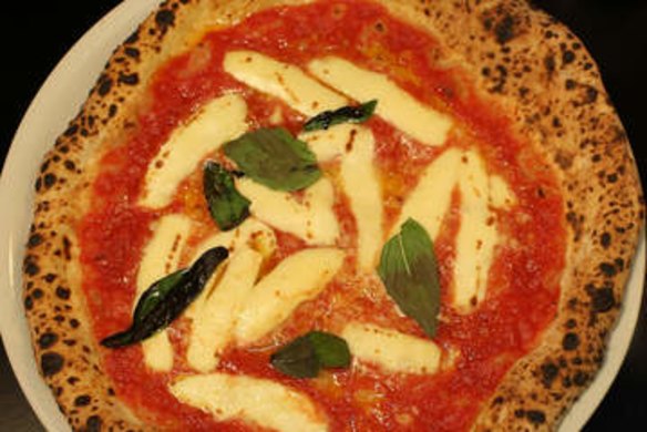 Margherita pizza