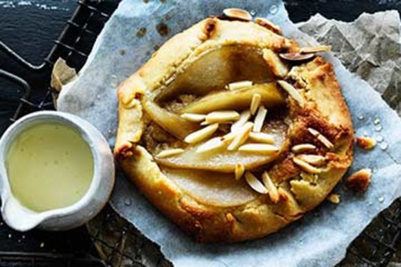 Almond and pear (or apple) crostata.