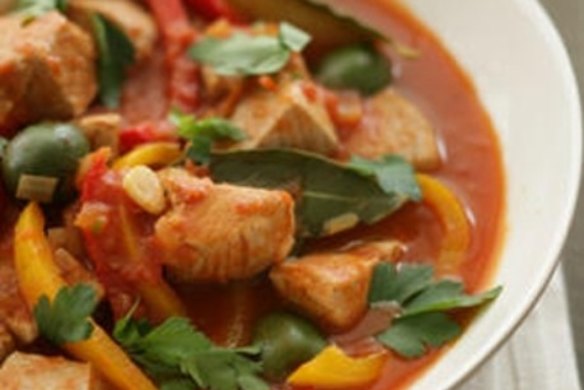 Fresh tuna and red pepper stew