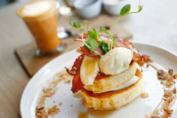 Buttermilk and coconut crumpets with bacon and banana.