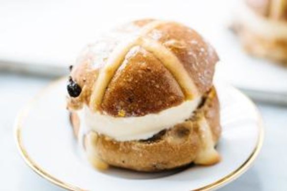 Hot cross bun ice-cream sandwiches.