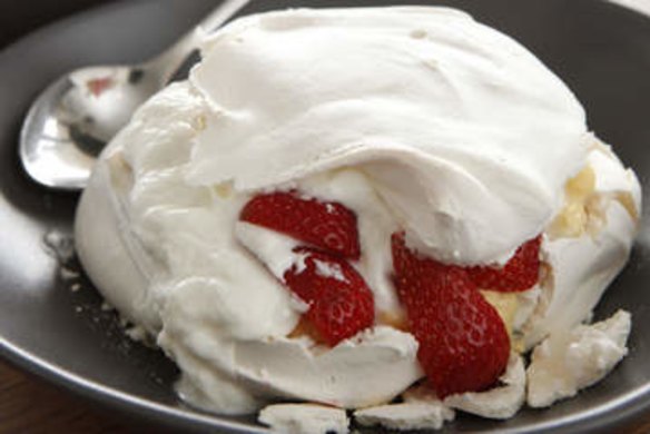 Australia Day Pavlova from Merricote restaurant